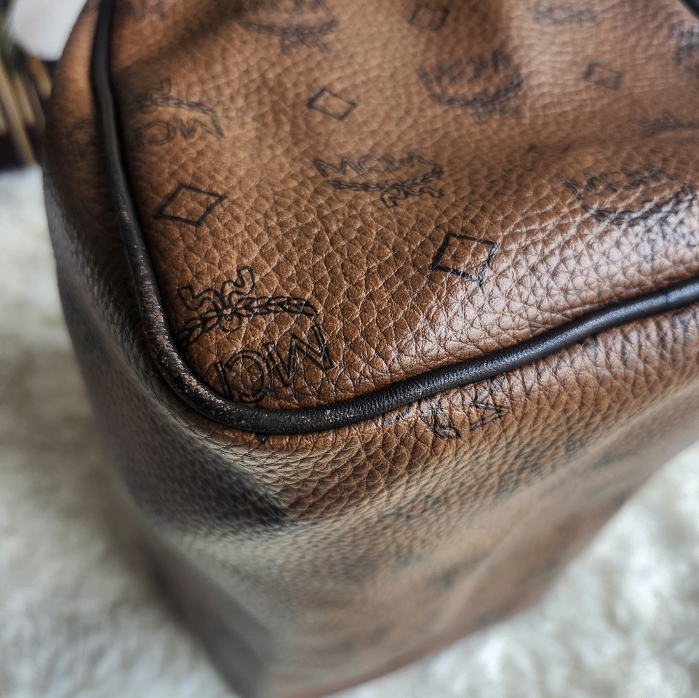MCM Brown Visetos Tote with Gold Accents - Picture 14 of 16